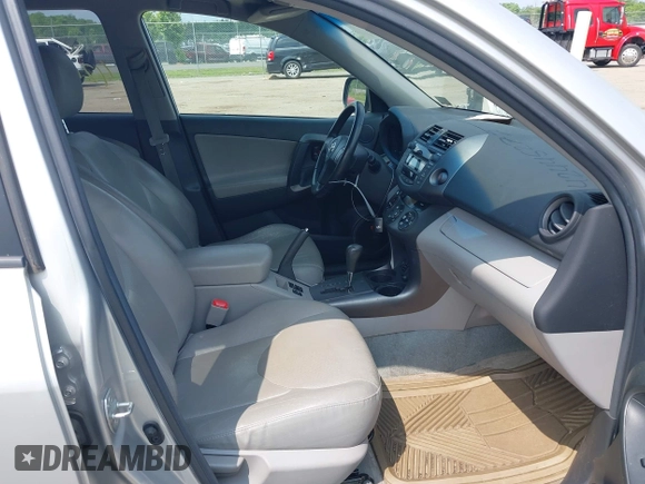 2011 Toyota RAV4 Limited with VIN 2T3DF4DV5BW102695, listed as a IAAI auction lot 42445277 with 198,691 mi miles and . Bid and sale history available at DreamBid. Image 5.