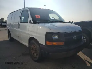 2008 Chevrolet Express Cargo with VIN 1GCFG15X081103619, listed as a Copart auction lot 67984774 with 400,499 mi miles and Clean title. Bid and sale history available at DreamBid. Image 4.
