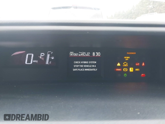 2015 Toyota Prius One z VIN JTDKDTB32F1575905, wystawiony jako IAAI lot #42152447 z przebiegiem 141 061 mil mil oraz . Historia ofert i sprzedaży dostępna na DreamBid. Obrazek 7.