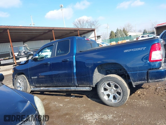 2022 Ram 1500 Big Horn z VIN 1C6RRFBG7NN423072, wystawiony jako IAAI lot #41531127 z przebiegiem 41 347 mil mil oraz . Historia ofert i sprzedaży dostępna na DreamBid. Obrazek 15.