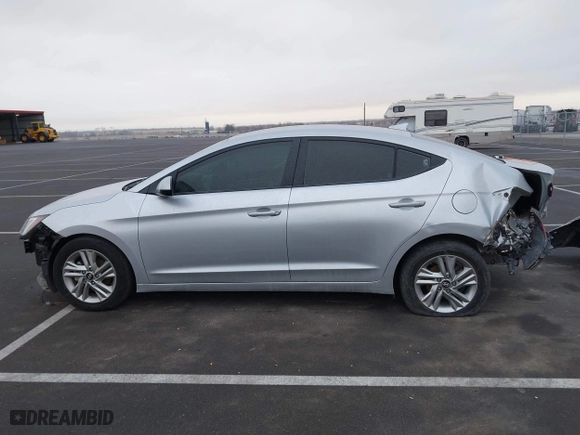 2019 Hyundai Elantra Preferred with VIN KMHD84LF7KU773329, listed as a IAAI auction lot 41434350 with 63,484 mi miles. Bid and sale history available at carsss.com. Image 15.