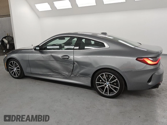 2024 BMW 4 Series 430i z VIN WBA53AP07RCN92336, wystawiony jako Copart lot #83991154 z przebiegiem 28 581 mil mil oraz Czysty tytuł • Clean title. Historia ofert i sprzedaży dostępna na DreamBid. Obrazek 2.