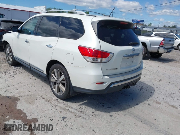 2015 Nissan Pathfinder Platinum z VIN 5N1AR2MM0FC613659, wystawiony jako IAAI lot #42194214 z przebiegiem 138 180 mil mil oraz . Historia ofert i sprzedaży dostępna na DreamBid. Obrazek 3.