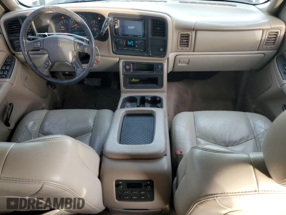 2006 GMC Yukon XL SLT z VIN 1GKFK16Z56J117404, wystawiony jako Copart lot #42551025 z przebiegiem 107 860 mil mil oraz Szkoda całkowita • Salvage title. Historia ofert i sprzedaży dostępna na DreamBid. Obrazek 8.