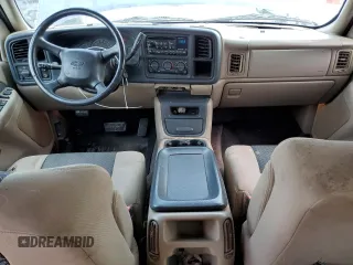 2002 Chevrolet Avalanche z VIN 3GNEC13T12G116810, wystawiony jako Copart lot #60337925 z przebiegiem 253 832 mil mil oraz Czysty tytuł • Clean title. Historia ofert i sprzedaży dostępna na DreamBid. Obrazek 8.
