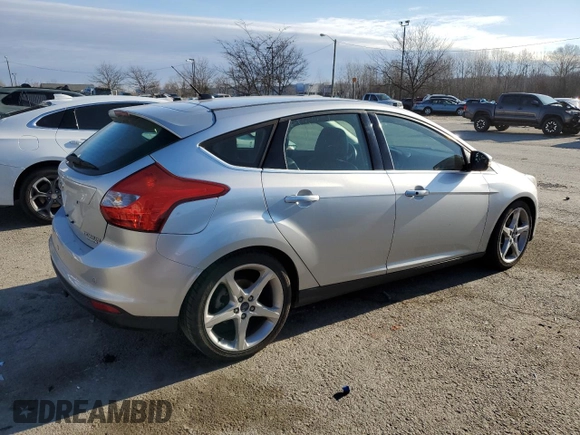 2014 Ford Focus Titanium z VIN 1FADP3N2XEL263357, wystawiony jako Copart lot #84610634 z przebiegiem 142 023 mil mil oraz Nie do naprawy • Non repairable. Historia ofert i sprzedaży dostępna na DreamBid. Obrazek 3.
