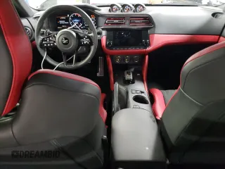 2024 Nissan Z Performance z VIN JN1BZ4BH4RM362110, wystawiony jako Copart lot #80097174 z przebiegiem 2 745 mil mil oraz Szkoda całkowita • Salvage title. Historia ofert i sprzedaży dostępna na DreamBid. Obrazek 8.
