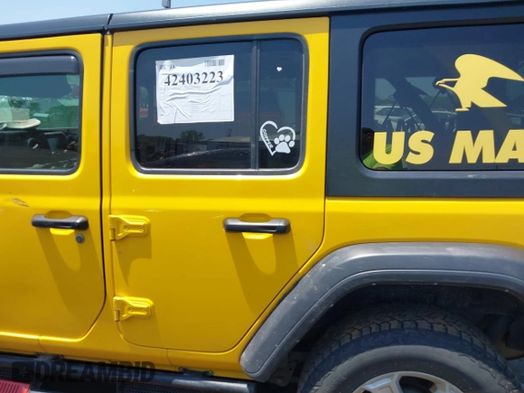 2021 Jeep Wrangler Unlimited Sport with VIN 1C4HJXKN9MW709420, listed as a IAAI auction lot 42403223 with 154,299 mi miles and . Bid and sale history available at DreamBid. Image 14.