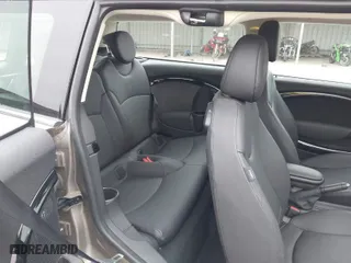 2013 MINI Cooper Clubman with VIN WMWZF3C51DT489508, listed as a IAAI auction lot 41748025 with 65,305 mi miles. Bid and sale history available at carsss.com. Image 8.