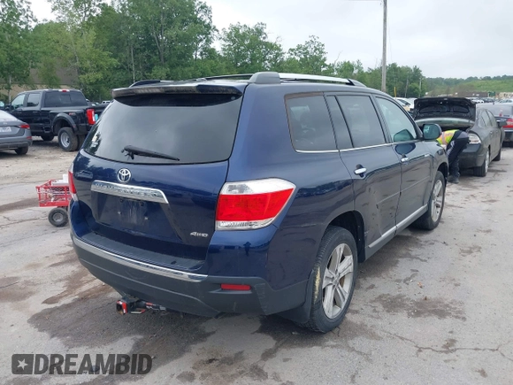 2013 Toyota Highlander Limited with VIN 5TDDK3EHXDS189772, listed as a IAAI auction lot 42522005 with 127,512 mi miles and . Bid and sale history available at DreamBid. Image 4.