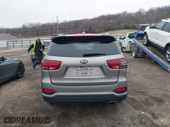2019 Kia Sorento LX with VIN 5XYPGDA33KG508972, listed as a IAAI auction lot 41511319 with 88,285 mi miles. Bid and sale history available at carsss.com. Image 16.