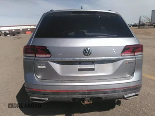 2022 Volkswagen Atlas 3.6L V6 SE w/Technology with VIN 1V2HR2CA7NC538014, listed as a IAAI auction lot 41764233 with 47,995 mi miles. Bid and sale history available at carsss.com. Image 16.