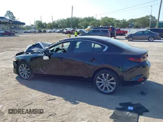 2022 Mazda 3 Carbon Edition с VIN 3MZBPACL2NM310183, выставлен на аукционе IAAI как лот 42297276 с пробегом Не указан миль и . История ставок и продаж доступна на DreamBid. Изображение 13.