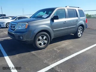 2011 Honda Pilot EX-L with VIN 5FNYF4H53BB015539, listed as a IAAI auction lot 41982857 with 230,604 mi miles. Bid and sale history available at carsss.com. Image 17.