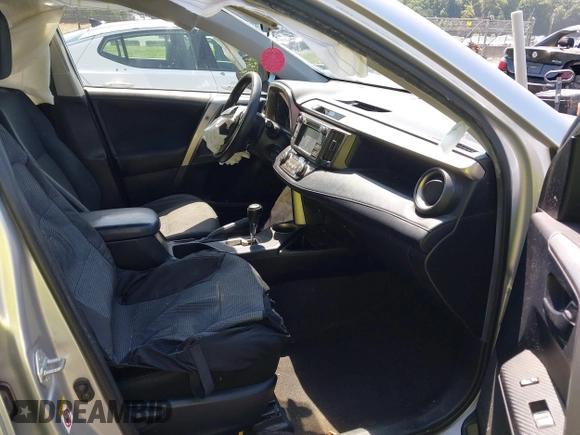 2013 Toyota RAV4 XLE с VIN JTMRFREV9DD022222, выставлен на аукционе IAAI как лот 42530180 с пробегом 218 930 миль миль и . История ставок и продаж доступна на DreamBid. Изображение 5.