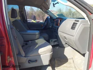 2006 Dodge Ram 1500 SLT with VIN 1D7HU18NX6S531707, listed as a IAAI auction lot 41774532 with 331,638 mi miles. Bid and sale history available at carsss.com. Image 5.