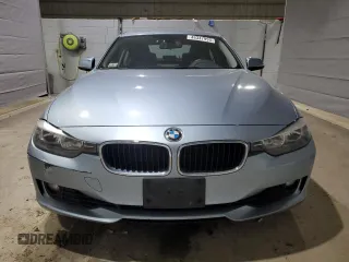 2014 BMW 3 Series 328i xDrive with VIN WBA3B3C50EF544919, listed as a Copart auction lot 48347995 with 100,529 mi miles and Clean Title. Bid and sale history available at DreamBid. Image 5.