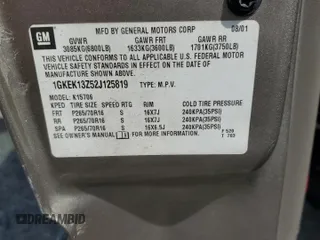 2002 GMC Yukon SLT z VIN 1GKEK13Z52J125819, wystawiony jako Copart lot #55034305 z przebiegiem 237 595 mil mil oraz Czysty tytuł • Clean title. Historia ofert i sprzedaży dostępna na DreamBid. Obrazek 13.