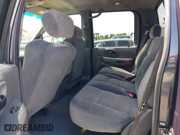 2001 Ford F-150 XLT with VIN 1FTRW08L31KC32022, listed as a IAAI auction lot 42317242 with Not provided miles and . Bid and sale history available at DreamBid. Image 8.