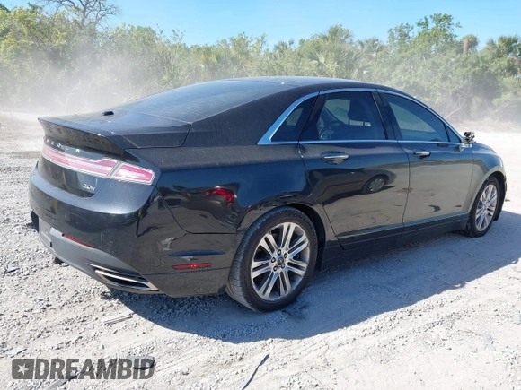 2013 Lincoln MKZ Hybrid z VIN 3LN6L2LU8DR821781, wystawiony jako IAAI lot #41892507 z przebiegiem 95 600 mil mil oraz . Historia ofert i sprzedaży dostępna na DreamBid. Obrazek 4.