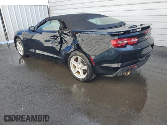 2020 Chevrolet Camaro 1LT with VIN 1G1FB3DX5L0111296, listed as a Copart auction lot 82791704 with 35,250 mi miles and Salvage Title. Bid and sale history available at carsss.com. Image 2.