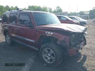 2007 Jeep Commander Limited z VIN 1J8HG58217C585075, wystawiony jako IAAI lot #42710826 z przebiegiem 129 728 mil mil oraz . Historia ofert i sprzedaży dostępna na DreamBid. Obrazek 1.