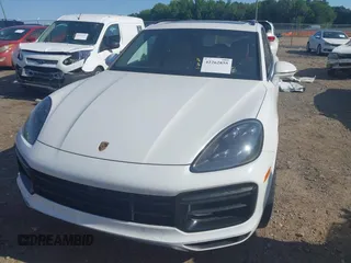 2019 Porsche Cayenne Turbo z VIN WP1AF2AY1KDA80728, wystawiony jako IAAI lot #42262855 z przebiegiem 89 898 mil mil oraz . Historia ofert i sprzedaży dostępna na DreamBid. Obrazek 6.