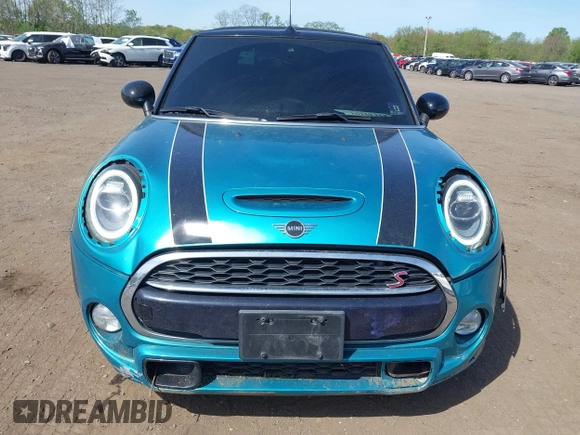 2019 MINI Convertible Cooper S с VIN WMWWG9C54K3E41195, выставлен на аукционе IAAI как лот 42149191 с пробегом 80 033 миль миль и . История ставок и продаж доступна на DreamBid. Изображение 12.