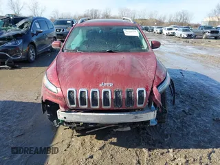 2017 Jeep Cherokee Limited with VIN 1C4PJMDBXHW510900, listed as a IAAI auction lot 41461124 with 173,977 mi miles and . Bid and sale history available at DreamBid. Image 13.