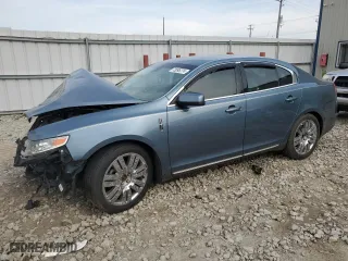 2010 Lincoln MKS with VIN 1LNHL9DR3AG605996, listed as a Copart auction lot 73095274 with 190,599 mi miles and Non Repairable. Bid and sale history available at carsss.com. Image 1.