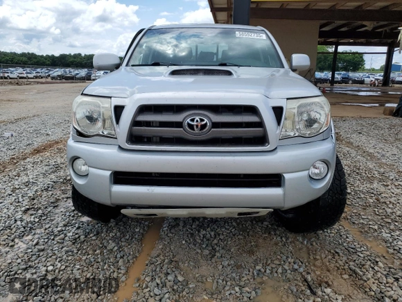 2010 Toyota Tacoma with VIN 3TMMU4FN8AM023377, listed as a Copart auction lot 58592735 with 245,178 mi miles and Salvage title. Bid and sale history available at DreamBid. Image 5.