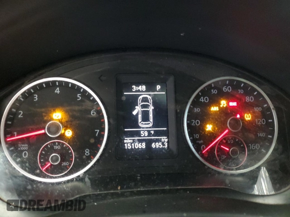 2011 Volkswagen Tiguan SE with VIN WVGBV7AX4BW514296, listed as a Copart auction lot 55170155 with 151,068 mi miles and Clean Title. Bid and sale history available at DreamBid. Image 9.
