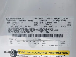 2024 Ford Expedition Max XLT with VIN 1FMJK1H81REA32577, listed as a IAAI auction lot 42053847 with Not provided miles and . Bid and sale history available at DreamBid. Image 9.