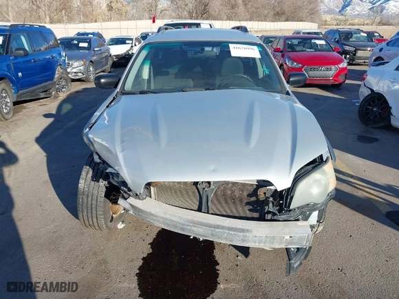 2005 Subaru Legacy Wagon (Natl) Outback with VIN 4S4BP61C357378761, listed as a IAAI auction lot 41670996 with 274,631 mi miles. Bid and sale history available at carsss.com. Image 12.