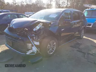 2023 Toyota Sienna XLE with VIN 5TDJSKFC7PS091741, listed as a IAAI auction lot 40979834 with 49,285 mi miles. Bid and sale history available at carsss.com. Image 2.