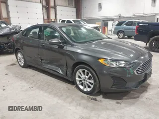 2020 Ford Fusion Hybrid SE with VIN 3FA6P0LU9LR142569, listed as a IAAI auction lot 41705482 with 43,051 mi miles. Bid and sale history available at carsss.com. Image 1.