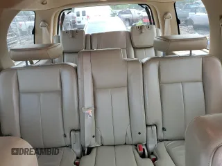 2009 Ford Expedition Eddie Bauer z VIN 1FMFU18599EA71052, wystawiony jako Copart lot #59433165 z przebiegiem 127 632 mil mil oraz Szkoda całkowita • Salvage title. Historia ofert i sprzedaży dostępna na DreamBid. Obrazek 10.