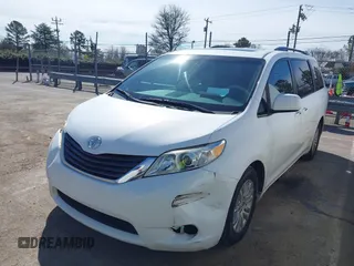2011 Toyota Sienna XLE AAS with VIN 5TDYK3DCXBS043733, listed as a IAAI auction lot 41601544 with 221,658 mi miles and . Bid and sale history available at DreamBid. Image 19.