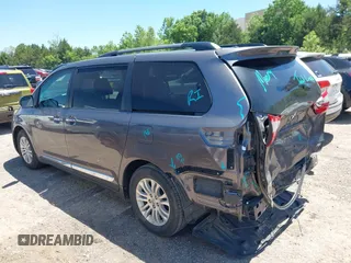 2017 Toyota Sienna XLE Auto Access Seat с VIN 5TDYZ3DC2HS771745, выставлен на аукционе IAAI как лот 42314111 с пробегом 81 236 миль миль и . История ставок и продаж доступна на DreamBid. Изображение 15.