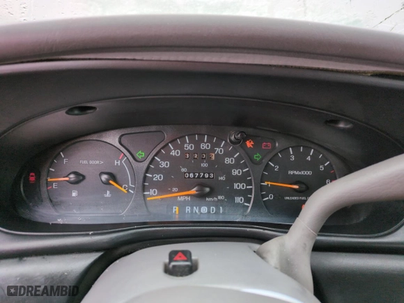 1998 Ford Taurus LX with VIN 1FAFP52U8WG232726, listed as a Copart auction lot 45687605 with 67,793 mi miles and Salvage Title. Bid and sale history available at carsss.com. Image 9.