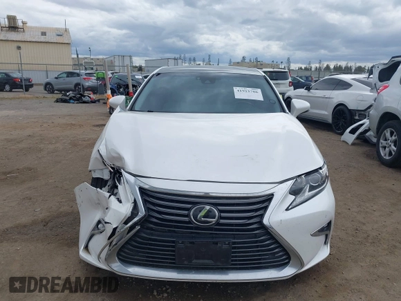 2018 Lexus ES with VIN 58ABK1GG6JU112716, listed as a IAAI auction lot 41915706 with 59,793 mi miles. Bid and sale history available at carsss.com. Image 12.