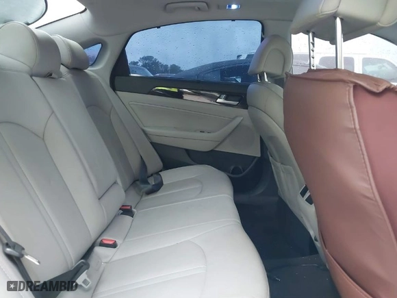 2016 Hyundai Sonata 2.4L Sport with VIN 5NPE34AF0GH345663, listed as a IAAI auction lot 40961498 with 106,644 mi miles. Bid and sale history available at carsss.com. Image 8.