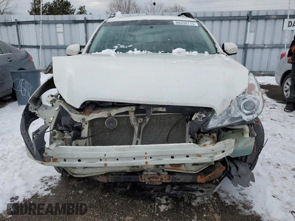 2013 Subaru Outback z VIN 4S4BRGGCXD3214064, wystawiony jako Copart lot #88338715 z przebiegiem 326 318 mil mil oraz Czysty tytuł • Clean title. Historia ofert i sprzedaży dostępna na DreamBid. Obrazek 5.