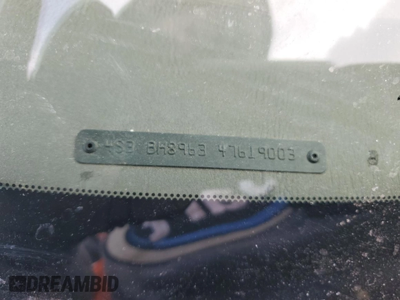 2004 Subaru Legacy Outback VDC z VIN 4S3BH896347619003, wystawiony jako Copart lot #87943985 z przebiegiem Nie podano mil oraz Szkoda całkowita • Salvage title. Historia ofert i sprzedaży dostępna na DreamBid. Obrazek 12.