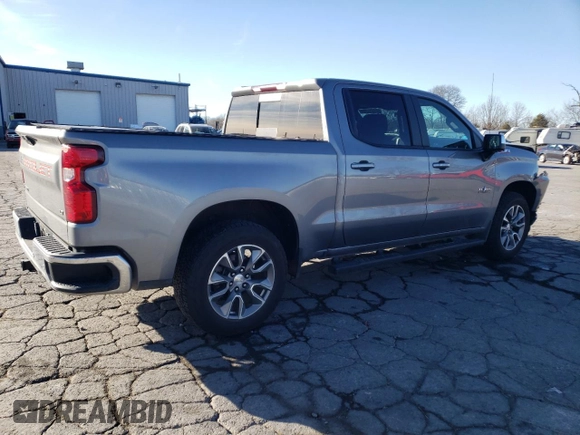 2021 Chevrolet Silverado 1500 LT with VIN 1GCUYDED5MZ162480, listed as a Copart auction lot 83811124 with 68,111 mi miles and Salvage Title. Bid and sale history available at carsss.com. Image 3.