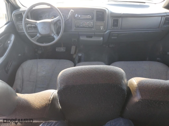 2000 Chevrolet Silverado 1500 LS with VIN 2GCEK19TXY1364347, listed as a Copart auction lot 82390404 with 197,959 mi miles and Non Repairable. Bid and sale history available at carsss.com. Image 8.