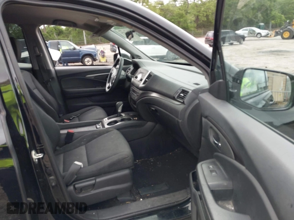 2019 Honda Ridgeline Sport with VIN 5FPYK2F10KB008474, listed as a IAAI auction lot 42144225 with 101,274 mi miles and . Bid and sale history available at DreamBid. Image 5.