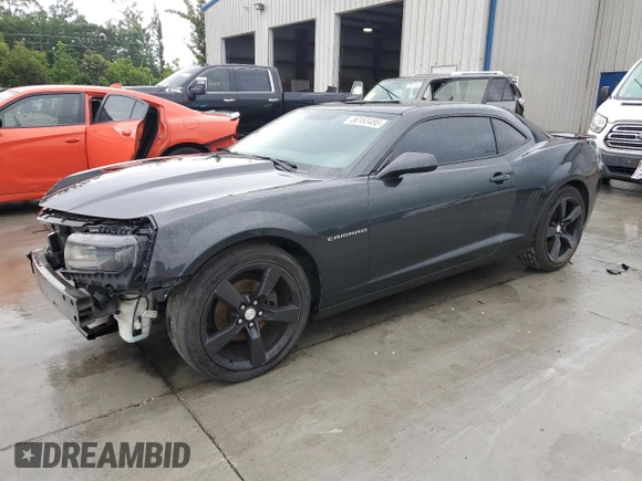 2014 Chevrolet Camaro LT z VIN 2G1FB1E33E9183655, wystawiony jako Copart lot #56163485 z przebiegiem 150 528 mil mil oraz Szkoda całkowita • Salvage title. Historia ofert i sprzedaży dostępna na DreamBid. Obrazek 1.