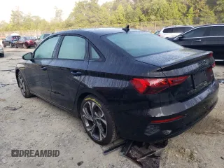 2022 Audi A3 Premium Plus z VIN WAUHUDGY4NA085613, wystawiony jako Copart lot #62363003 z przebiegiem 1 348 mil mil oraz . Historia ofert i sprzedaży dostępna na DreamBid. Obrazek 2.