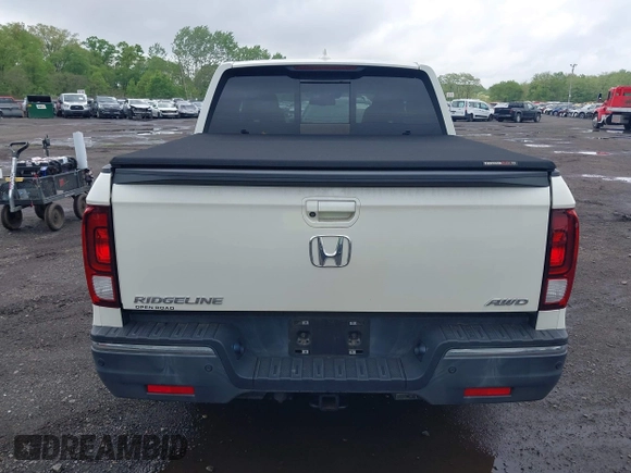2019 Honda Ridgeline RTL-E with VIN 5FPYK3F75KB020713, listed as a IAAI auction lot 42191152 with 31,245 mi miles and . Bid and sale history available at DreamBid. Image 16.